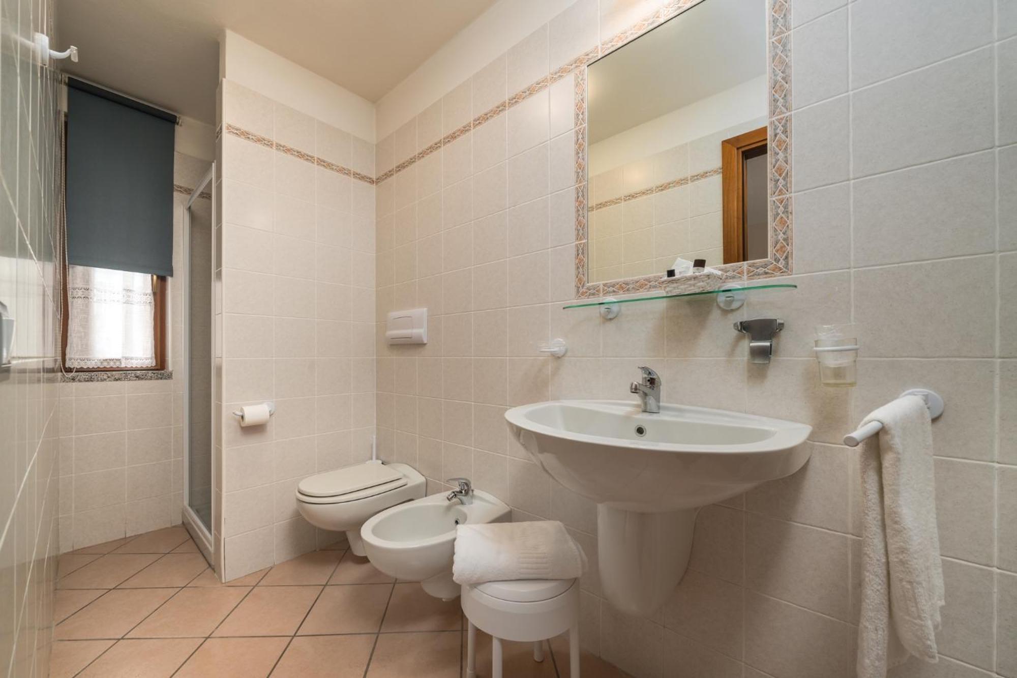 Hotel Oasi Verde Bienno Dış mekan fotoğraf