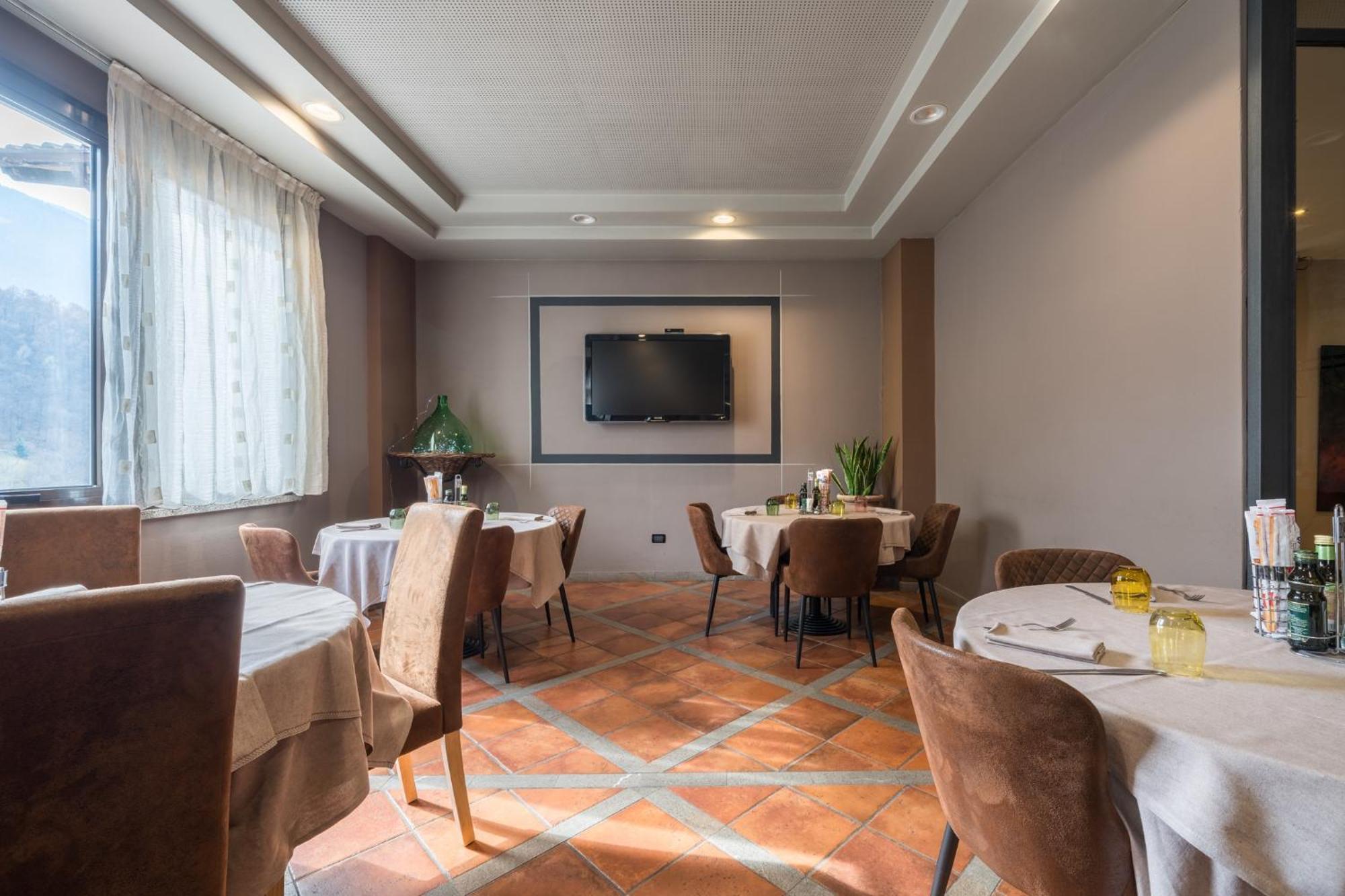 Hotel Oasi Verde Bienno Dış mekan fotoğraf